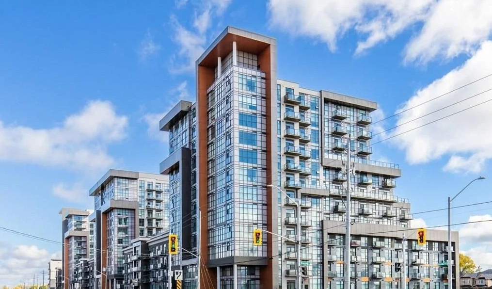 Condo townhomes for sale in Waterdown Ontario